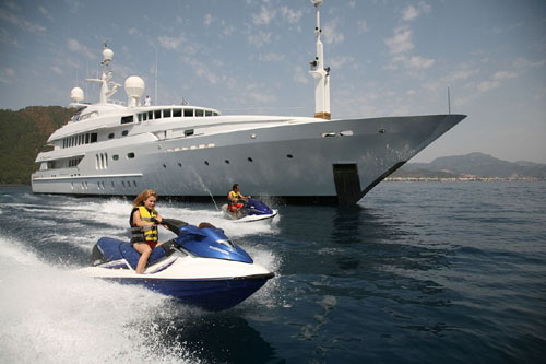 Weekly Yacht Charter