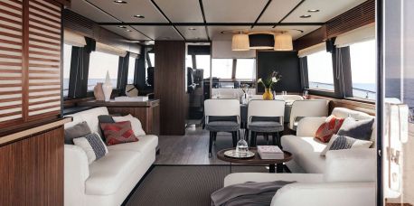 Luxury Yacht charter
